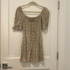 Faithfull the brand floral dress size Small